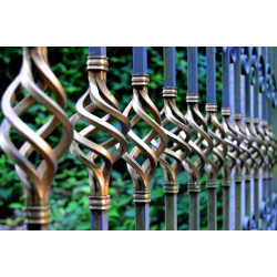Šiška 130x60mm /štvorhran 12x12/ Šiška 130x60mm /štvorhran 12x12/